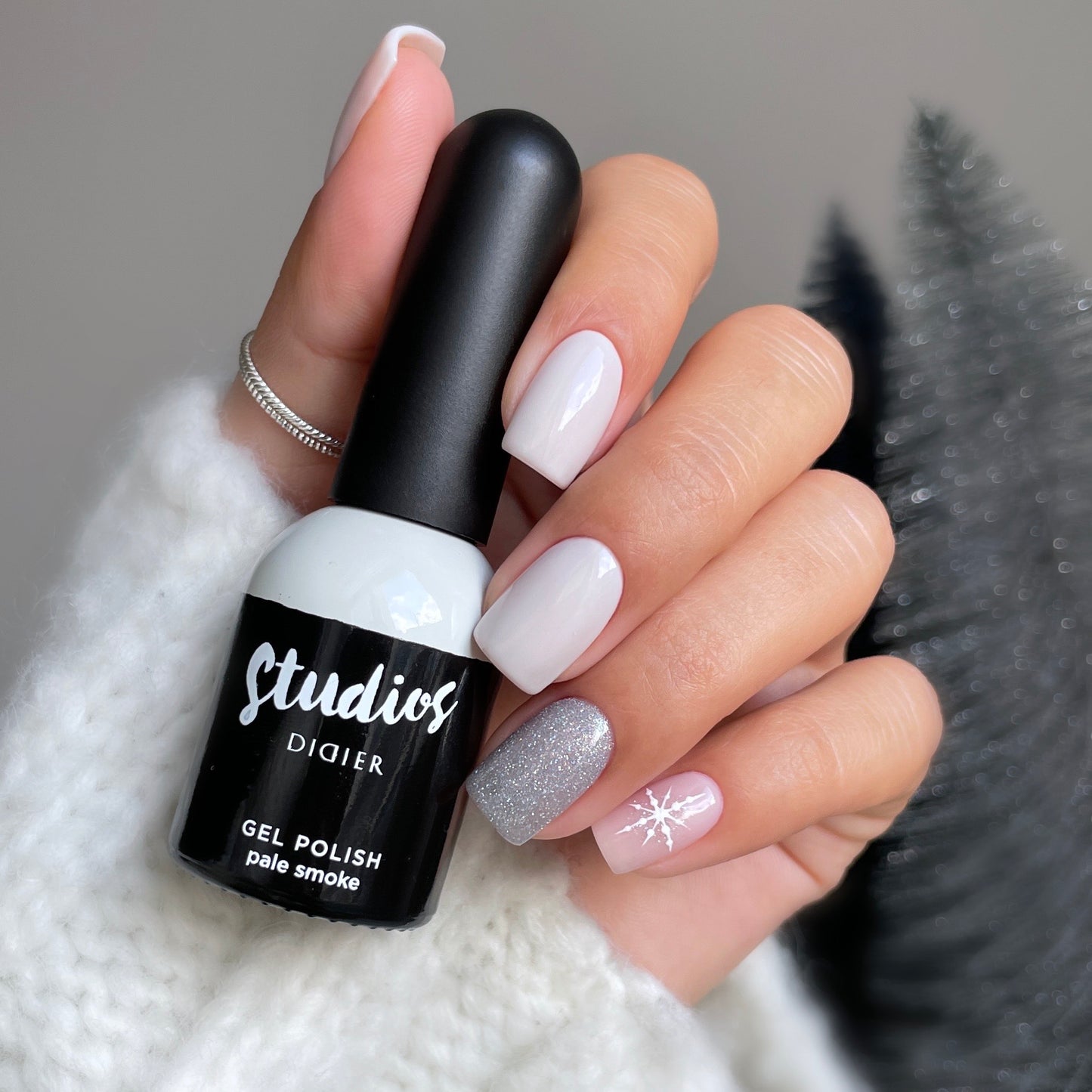 Gellak Studios Didier, pale smoke, 8ml