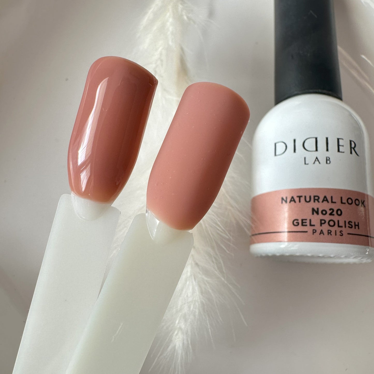 Gellak "Didier Lab", Natural look, No20